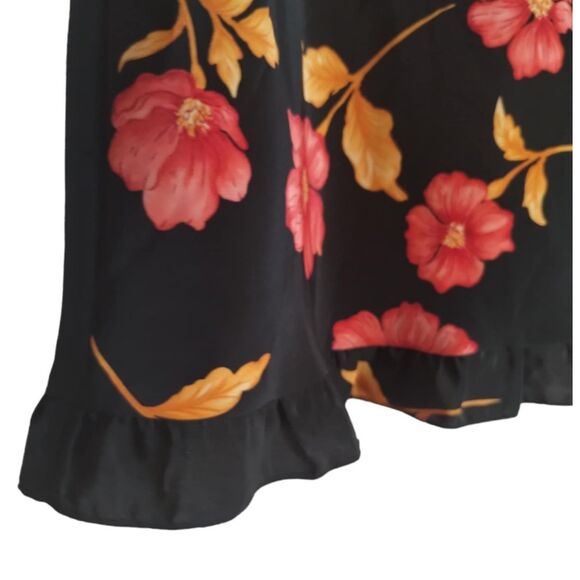 John Paul Richard Uniform Black Floral Elastic Waist Skirt Size L - Picture 4 of 5